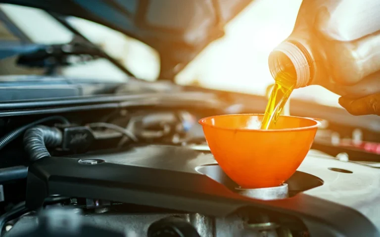 Oil change service in Tucson